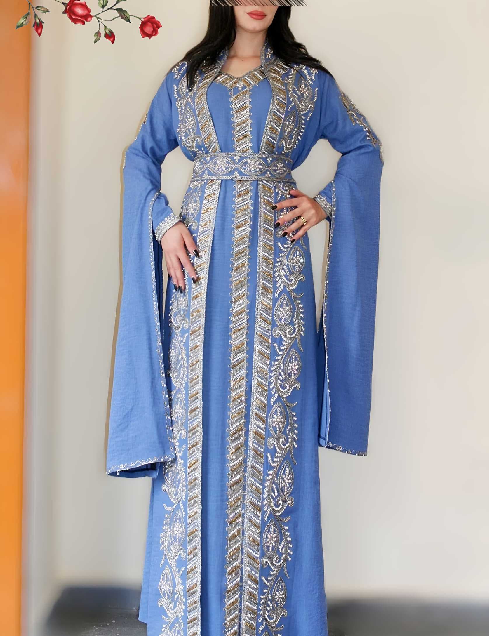 A luxurious Moroccan caftan Blue  XL