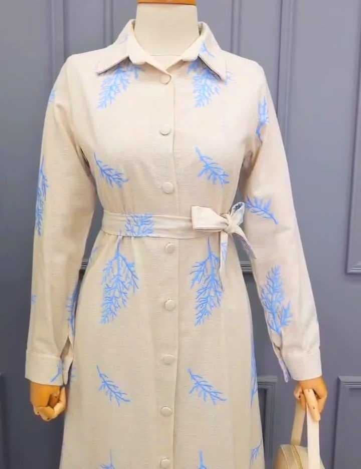 embroidered linen dress light Blue  L