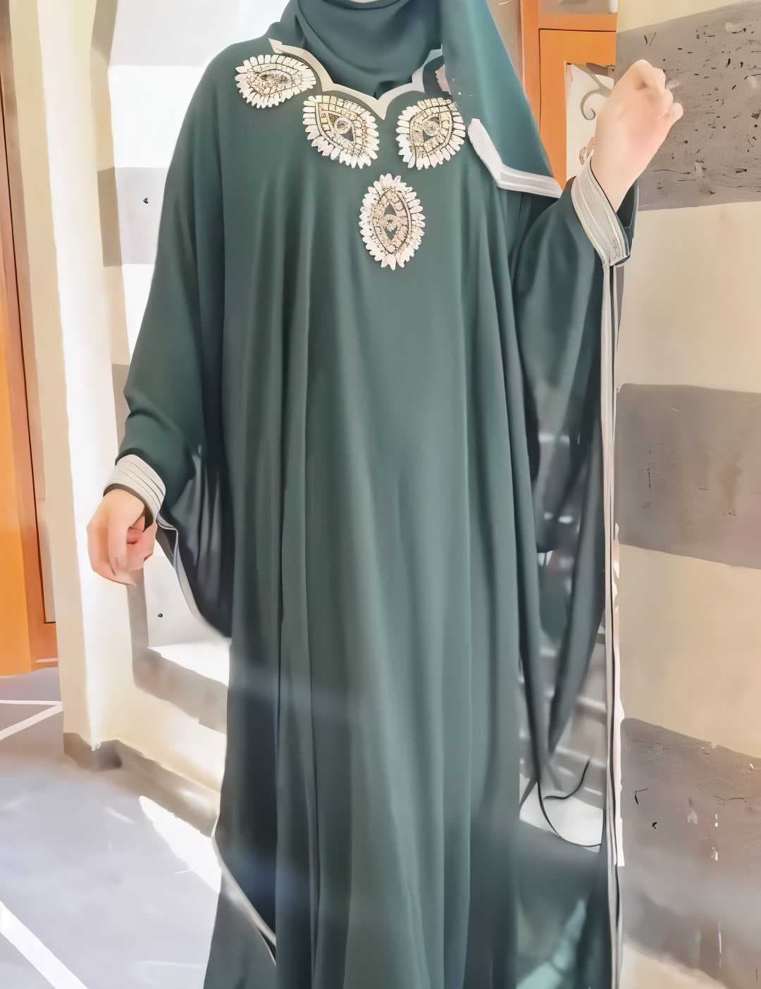 Butterfly caftan olive