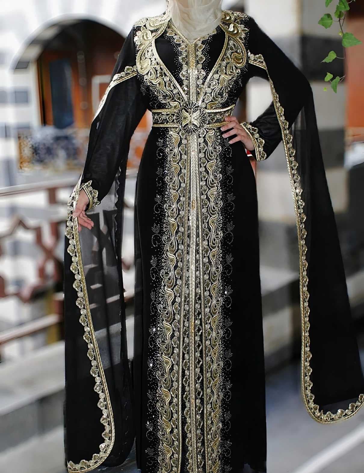Luxurious oriental caftan black 2XL