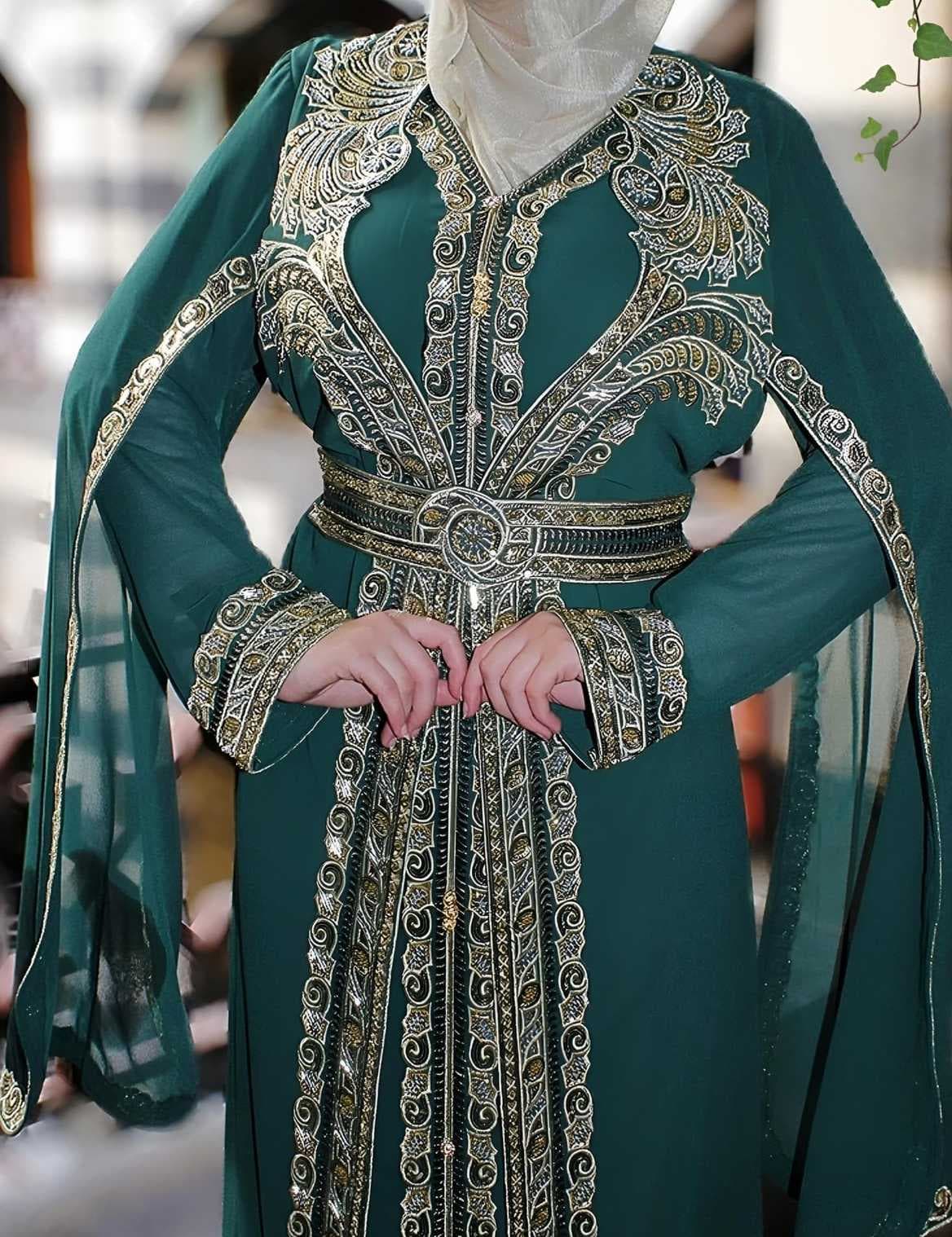 Luxurious oriental caftan olive 2XL