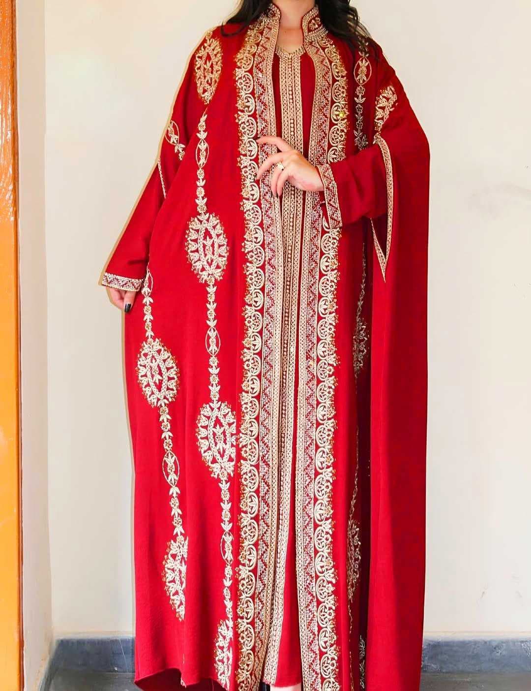 embroidered caftan red XL